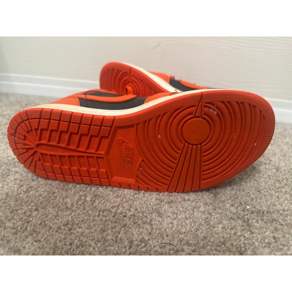 Nike Air Jordan 1 Mid SE 'Rush Orange' Women's Midtop Sneaker, sz 9.5 - Picture 8 of 8